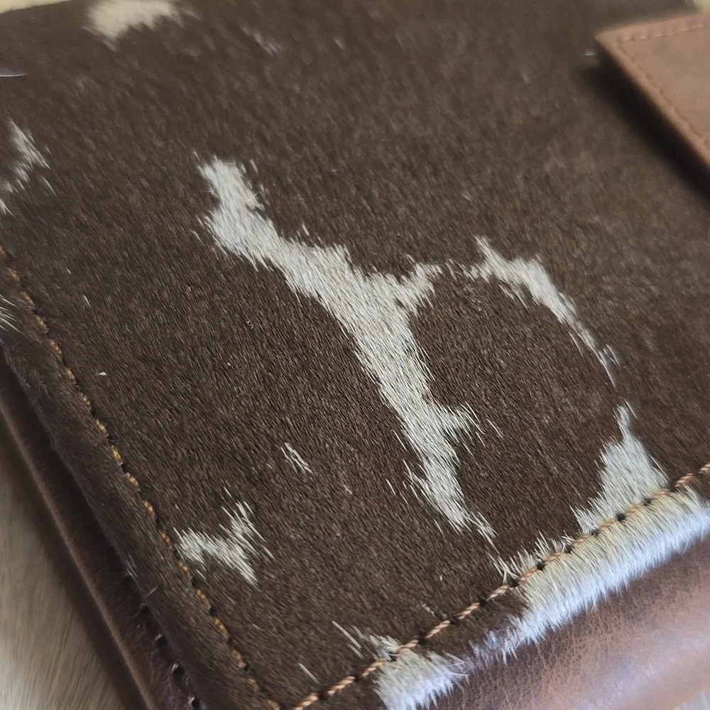 Cowhide Leather Wallet - Picture 11 of 13